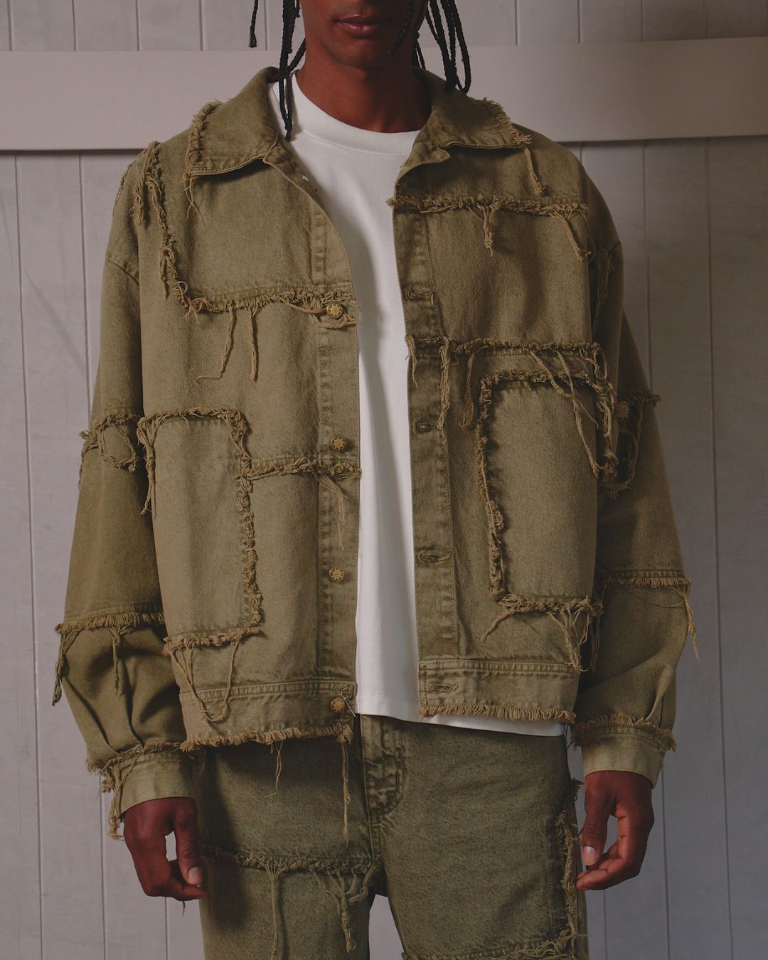 UNBOUND JACKET - VERDE MILITAR